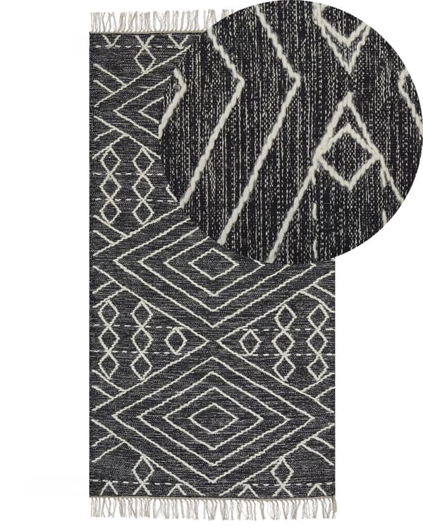 Tæppe off-white sort vat 80 x 150 cm geometrisk mønster runer Stamme kvaster Orientalsk