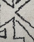 Miniatyrbild 5 av 5: Matta Off-White Svart Bomull 140 x 200 cm Geometriskt Mönster Runor Stam Tofsar Orientalisk