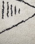 Miniatyrbild 4 av 5: Matta Off-White Svart Bomull 80 x 150 cm Geometriskt Mönster Runor Stam Tofsar Orientalisk