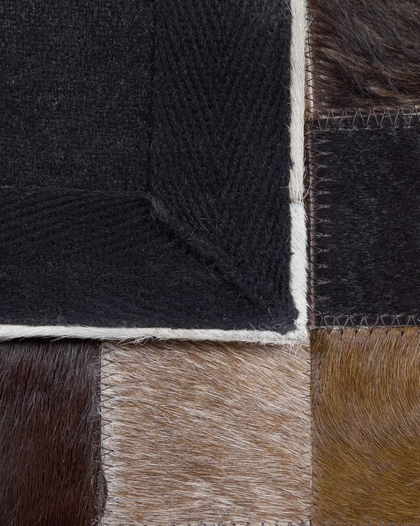 Teppe Brun Beige Skinn 140 x 200 cm Lappeteknikk Kuskinn Håndlaget Moderne stil Tekstiler Tilbehør Gulvteppe