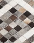 Miniatyrbilde 5 av 6: Teppe Gråbrunt Flerfarget Skinn og Filt 160 x 230 cm Rektangulært Geometrisk Lappeteppe Kuskinn Rombmønster Stue Soverom Dekor