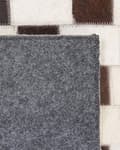 Miniatyrbilde 6 av 6: Teppe Brunt og Beige Kuskinn 140 x 200 cm Geometrisk Mønster med Lappeteppe