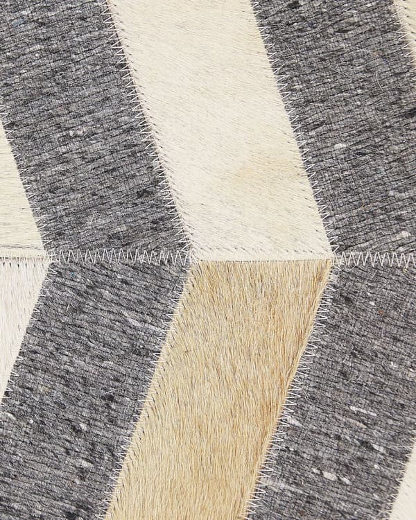 Gulvteppe Grå Beige Jacquard Kuskinn Geometrisk Chevron-mønster 140 x 200 cm Retro