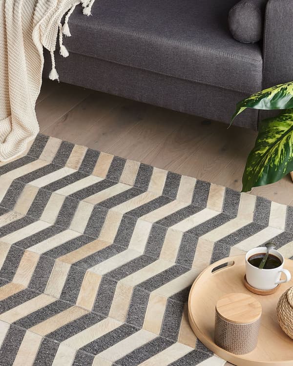 Gulvteppe Grå Beige Jacquard Kuskinn Geometrisk Chevronmønster 160 x 230 cm Retro
