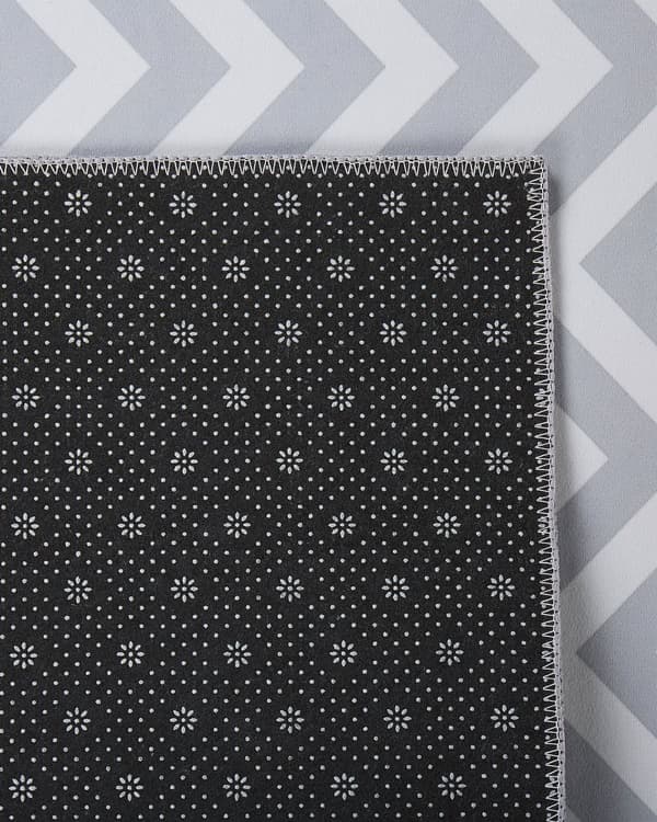Teppe Hvit Grå Polyester 80 x 240 cm Chevron-mønster Tradisjonelt design Antiskli Løper Gang Stue Soverom