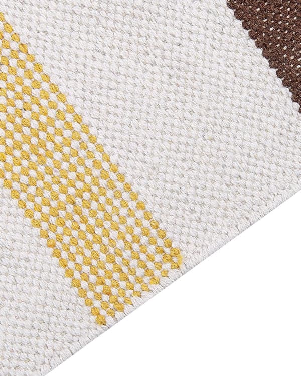 Matto ruskea beige 140 x 200 cm puuvilla raidallinen suorakulmio tupsut moderni