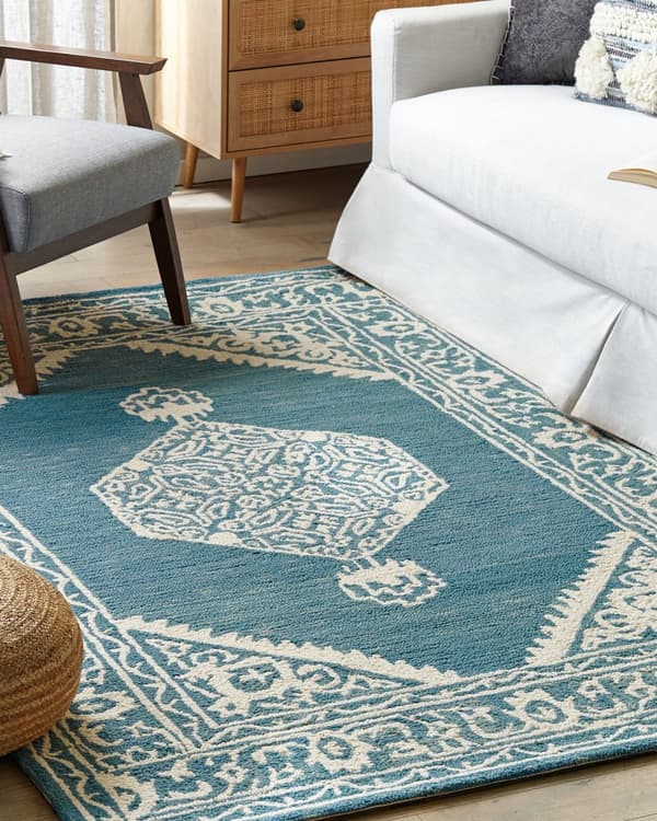 Gulvtæppe Hvid Blå Uld 140 x 200 cm Dekorativ Orientalsk Håndtuftet Mønster Uldtæppe til Stue under Sofabord og Spisebord Boho Indretning