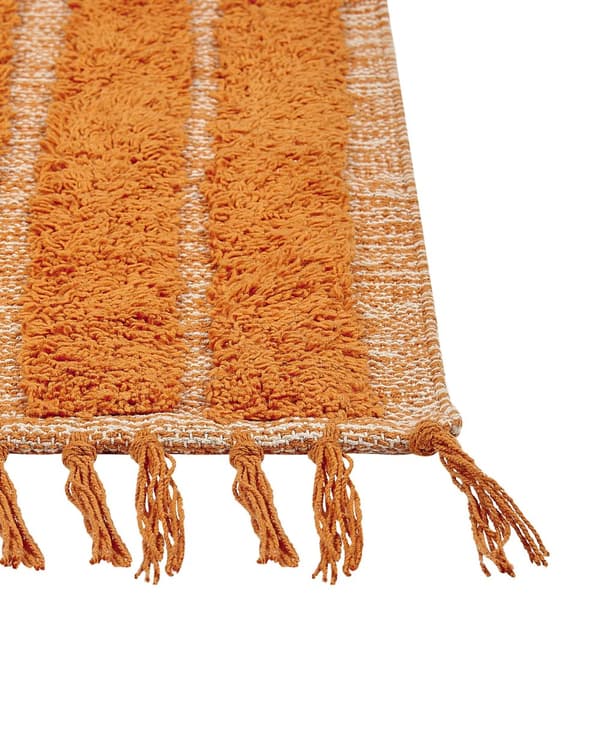 Matto oranssi 80 x 150 cm puuvilla suorakulmio tupsut tuftattu pörröinen boho