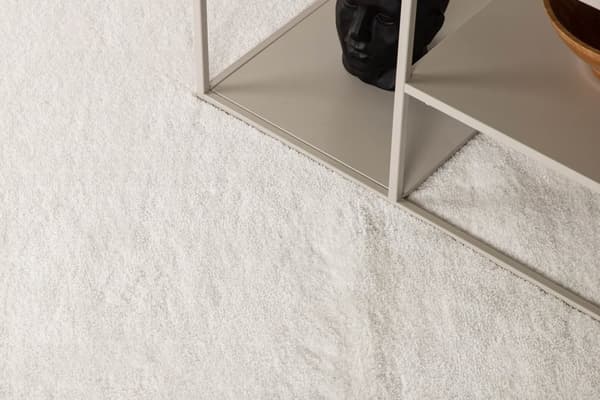 Undra teppe 300x200 cm polyester hvit.