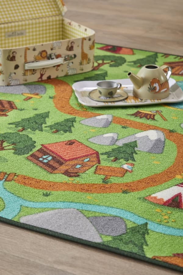 Bil Vändbar Wild Life/Little Village barnmatta 95x133 cm