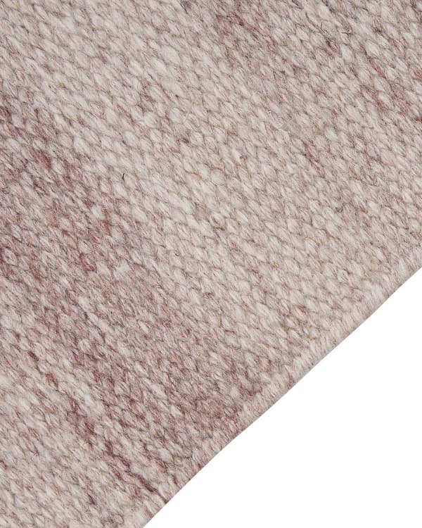 Matto vaalea punainen kierrätetty PET 80 x 150 cm sisälle ulos hapsuilla