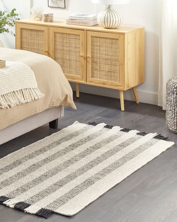 Gulvteppe Hvit Svart Ull 80 x 150 cm Rektangulært Håndvevd med dusker Moderne Ullteppe Teppe
