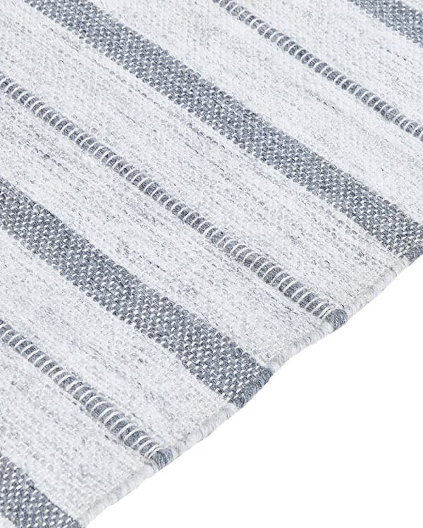 Teppe Off White 160 x 230 cm Frynser Stripete mønster Moderne Dekorativt Tekstil Utendørs Innendørs