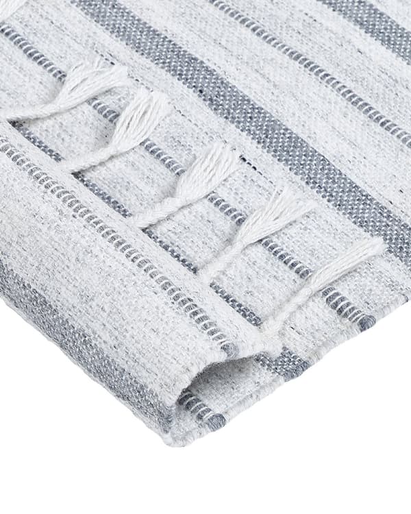 Teppe Off White 160 x 230 cm Frynser Stripete mønster Moderne Dekorativt Tekstil Utendørs Innendørs