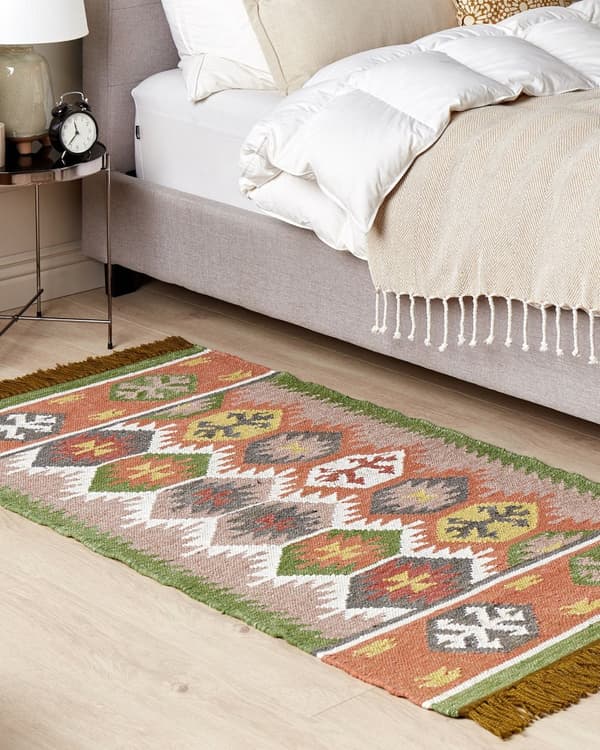 Matta Flerfärgad 80 x 150 cm Syntetiskt Material Dekorativa Tofsar Indisk Stil Inomhus Utomhus