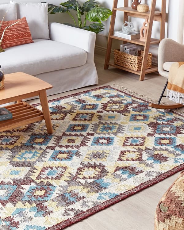 Matta Flerfärgad Jute 140 x 200 cm Rektangel med Tofsar Handvävd Bohemisk Stil Vardagsrum Sovrum