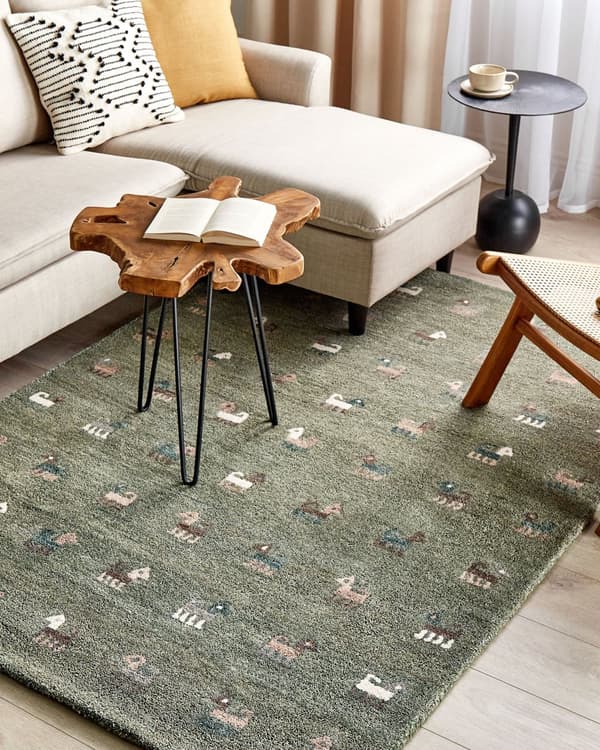 Matto vihreä villa 140 x 200 cm eläinkuviot käsin tuftattu perinteinen Gabbeh boho-tyyli