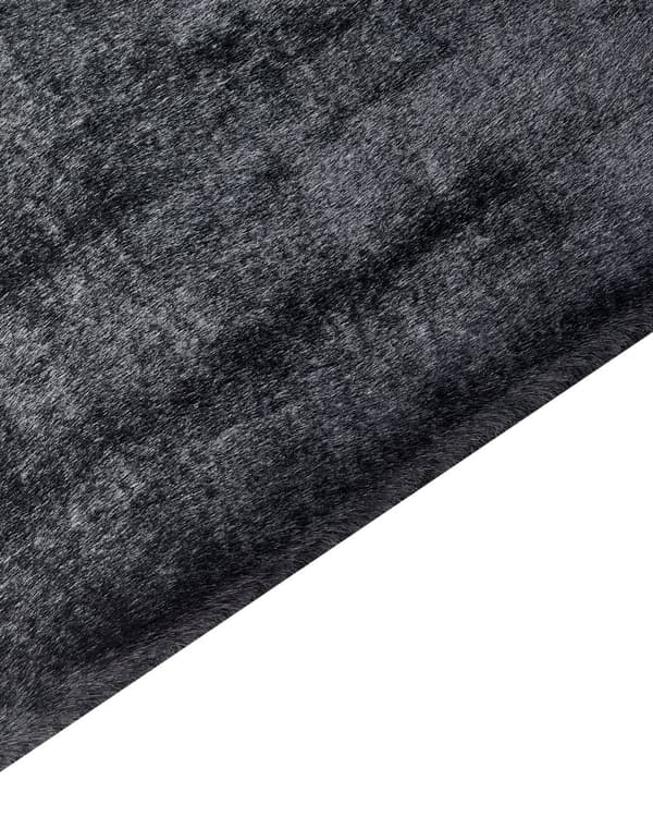 Fluffy Gulvtæppe Sort Pels 160 x 230 cm Blødt Luv Tæppe til Soveværelse Moderne Pelstæppe Tilbehør til Stuen Ryatæppe Tæppe under Sofabord