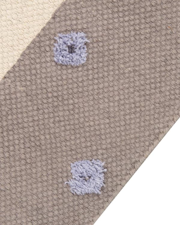 Matto ruskeanharmaa beige 80 x 150 cm puuvilla käsin tuftattu lastenhuone matala nukka laamakuvio