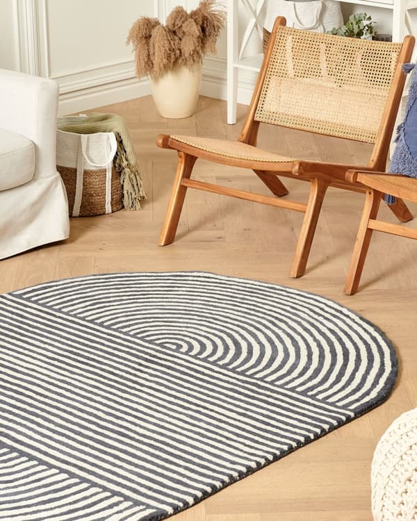 Matta Vit och Graftigrå Ull Bomull 140 x 200 cm Oval Handtuftad Kort Lugg Randig Vardagsrum Sovrum