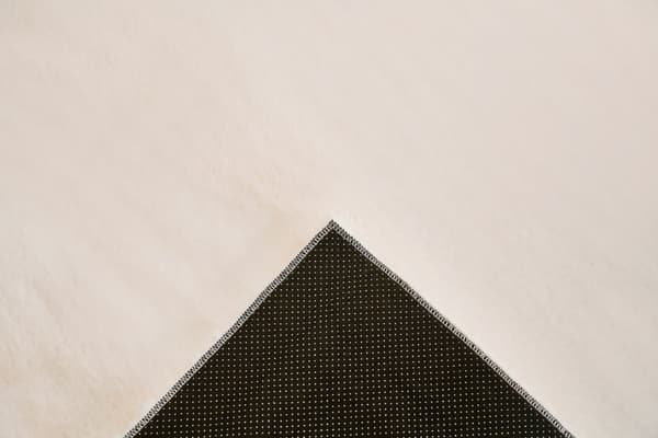 Rabbit Eco Offwhite Tvättbar Pälsmatta