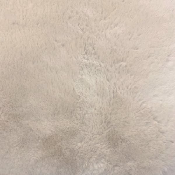 Rabbit Eco Ljusbeige Tvättbar Pälsmatta
