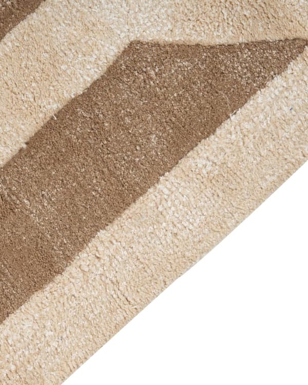 Matto beige/ruskea viskoosi 160 x 230 cm geometrinen kuvio käsin tuftattu lyhytnukkainen moderni tyyli