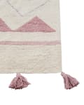 Miniatyrbilde 6 av 6: Abstrakt mønster i beige og rosa bomull 140 x 200 cm med lav luv og dusker til lekerom for barn