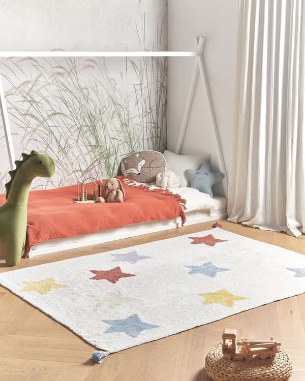Tæppe multifarvet 140 x 200 cm bomuld stjernemønster kvaster børn håndlavet moderne stil