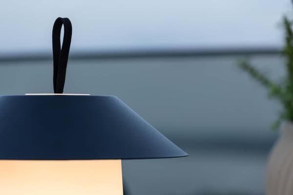 Rubu bordslampa LED utomhus svart.
