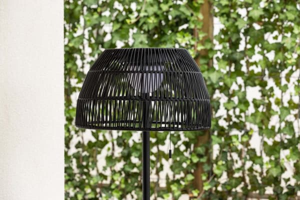 Mabis gulvlampe LED utendørs svart.