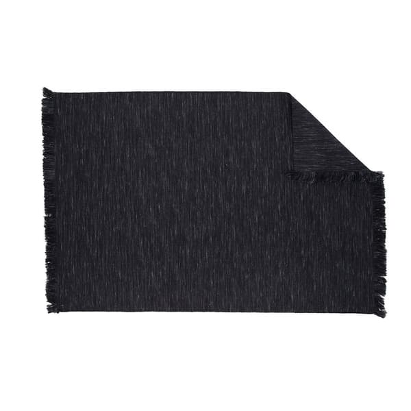 Elton teppe 230x162cm svart.