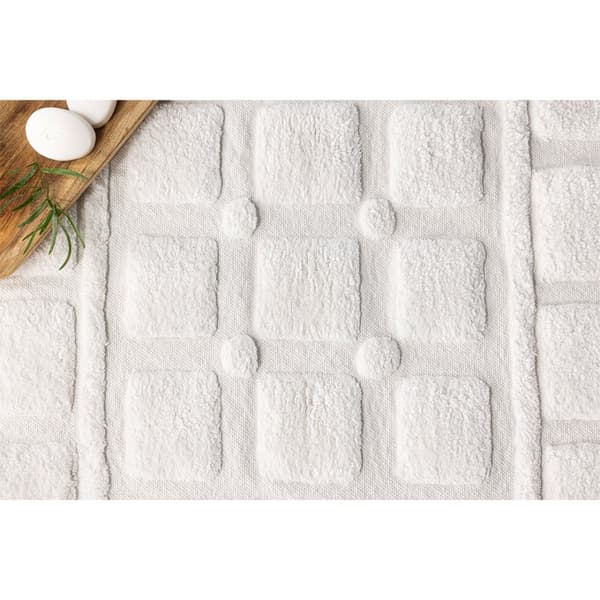 Putte badematte 90x60cm hvit.