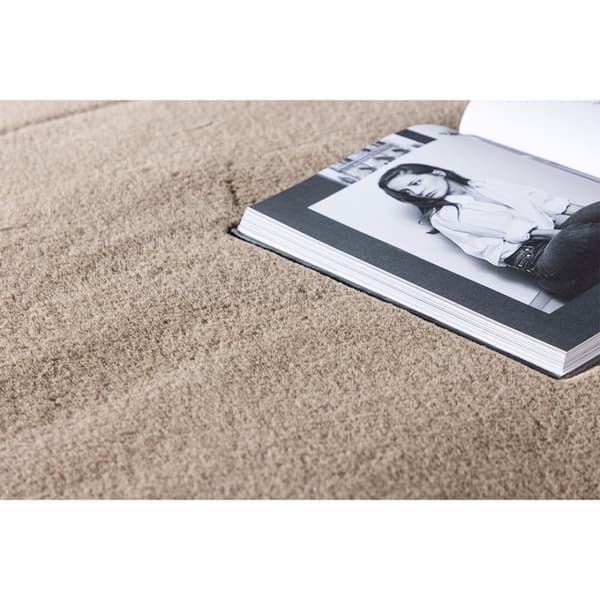 Leni teppe Ø200 cm beige.