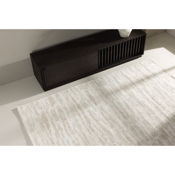 Milos teppe 295x395 cm beige.