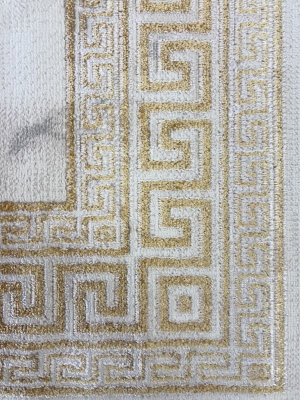 Wiltonmatta Wico Versace Face Guld