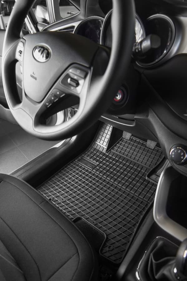 KUMIMATOT, OPEL VIVARO 2001-2014 -malliin
