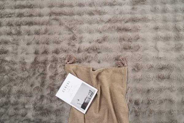 Tvättbar Pälsmatta Rabbit Bubble Taupe