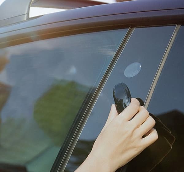 Tesla bilnyckel KEY FOB för Model Y & Model 3 - Röd