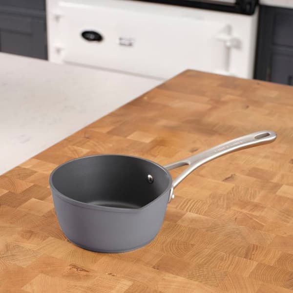 Non-stick mjölkgryta 16 cm med hällpip Laura Ashley - Mörk skiffer - Induktionskompatibel av Pendeford