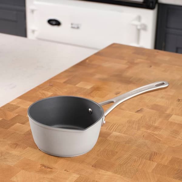 Non-stick mjölkkastrull 16 cm med hällpip Laura Ashley - Mörk turturduva - Induktionskompatibel från Pendeford