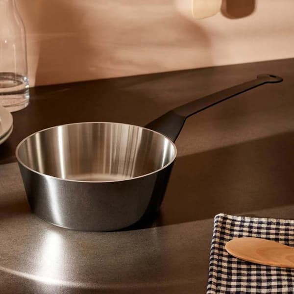 ALESSI La Cintura di Orione Konisk Gryta 20 cm
