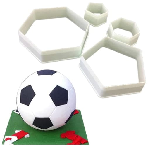 Femkants- och sexkantsformade utstickare FOTBOLL - 4 st