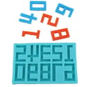 Pikkukuva 1 / 2: Silikonimuotti sokeripastalle 3D-NUMEROPAALIAT
