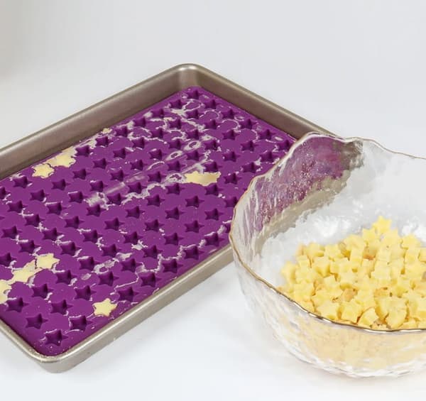 Silikon bakpasta och sockerpasta i form av MINI STARS