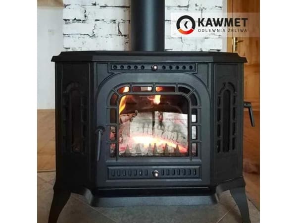 Takka P7 10,5 kW valurautatakka, lisäovi on oikealla