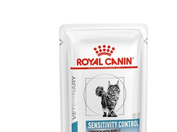 ROYAL CANIN Sensitivity Control Märkä kissanruoka Palat kastikkeessa Kana ja riisi 12x85g