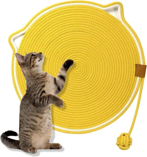 Kattklösmatta, bomullsbollleksak och kattöra designad klösmatta, hållbar klösvägg.