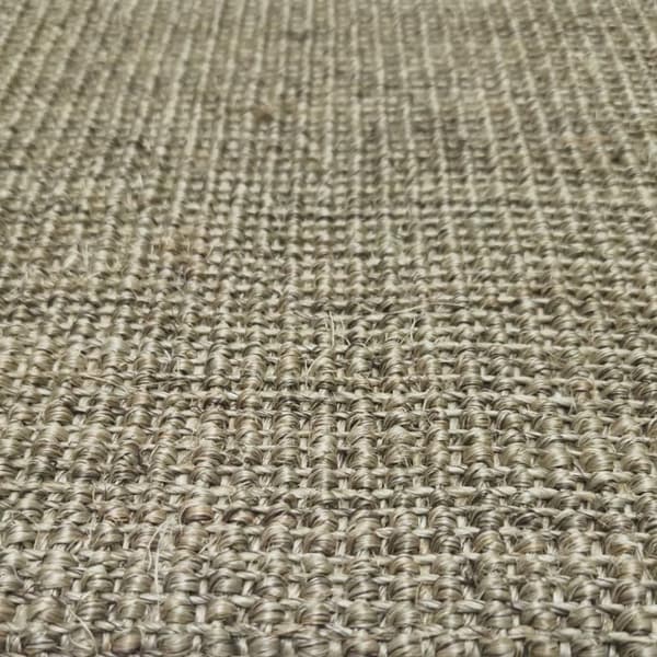 vidaXL Sisalteppe for klorestolpe gråbrun 66x350 cm