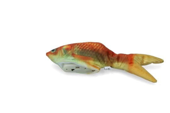 Robocat Goldfish - Ensimmäinen kultakala, joka todella herää henkiin ja joka on myös lelu kissalle!